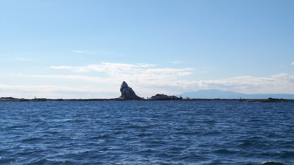 烏帽子岩